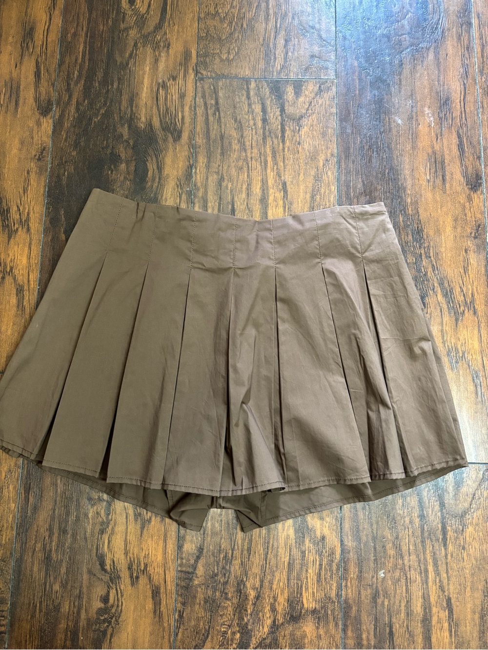 Women’s Pleated Skort in Brown 100% Cotton Size Large Le Lis